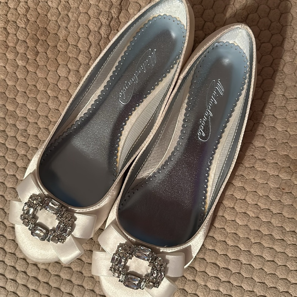 Bridal White Satin Rhinestones Ballet Slippers Flats for Dancing 7 - Picture 2 of 7